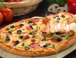 Tips Memasak Pizza di Rumah (Resep dari Chef Terkenal)