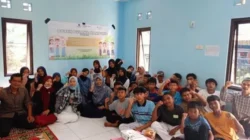 Cegah Kekerasan Verbal Sejak Dini, Dosen Pulang Kampung Ajak Remaja Desa Babakan Jadi Generasi Santun