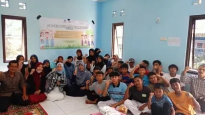 Cegah Kekerasan Verbal Sejak Dini, Dosen Pulang Kampung Ajak Remaja Desa Babakan Jadi Generasi Santun
