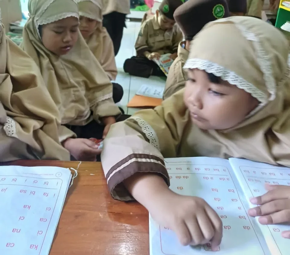 Budaya Membaca vs Abad Literasi