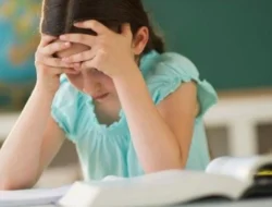 Dampak Negatif Kecanduan Gawai pada Anak dan Cara Mengatasinya