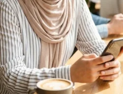 Pentingnya Logika dan Berpikir Kritis di Era Media Sosial